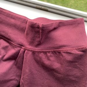 Aerie chill maroon cotton leggings